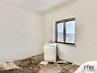 Prodej rodinného domu (250 m²), Záskalí u LIberce - 17