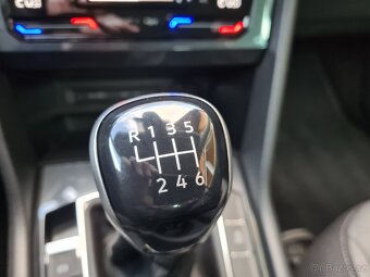 VOLKSWAGEN TIGUAN 2,0 TDI DPH NAVI LED TEMPOMAT - 17