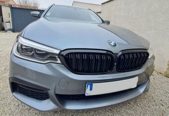 CERNA MASKA GRIL BMW rad 5 model G30 G31 G38 2014 - 2020 - 17