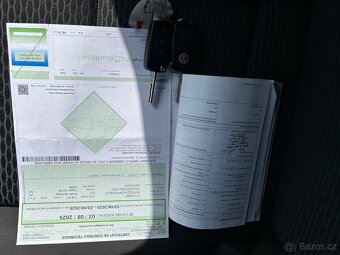 VW GOLF 1.4 MPI SERVISNÍ KNIHA 124.600 - 17