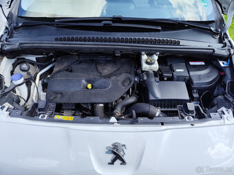 Prodám Peugeot 5008, 2.0 HDI, 110 kW, reg. 12/2016 - 17
