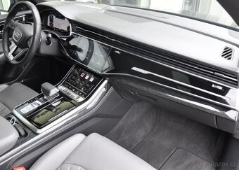 Audi Q8 50TDI Q S-LINE TOP VÝBAVA ČR - 17