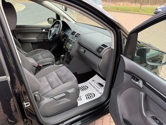 VW TOURAN 2.0 TDI 130kW DSG-2014-199.856KM-NAVI,VÝHŘEV- - 17