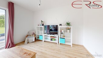 Rodinný dům 5+kk, 149 m2 - Dolní Branná, okr. Trutnov - 17