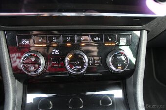 Škoda Superb Combi Sportline 2.0 Tdi 140Kw DSG 4x4 75000km - 17
