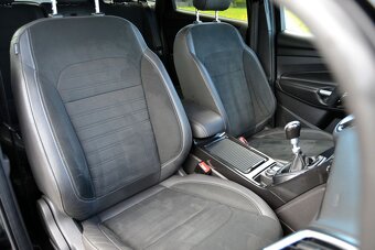 Ford Kuga 2.0 TDCi 110kW ST-Line 4X4 - 17