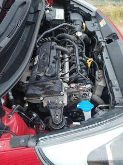 Kia Rio 1.2 benzín-Koup.ČR,CEBIE, SERVISKA, PO SERVISU - 17