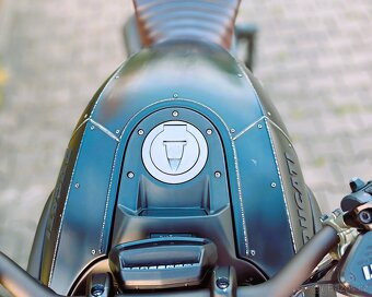 DUCATI DIAVEL DIESEL EDITION 666-ZBERATELSKY KUSOK - 17