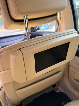 BMW 730D LONG 170kW – max. výbava, po servisu - 17