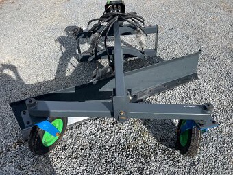 grejdr noví na smykový nakladač ovládání elektrické 12 v - 17