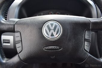 Volkswagen Multivan 2.5TDi 128KW 4x4/7MÍST/TAŽNÉ/ - 17
