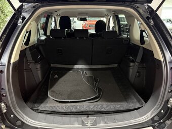 Mitsubishi Outlander 2,3 DI-D 100 LET EDICE 7 MÍST DPH - 17