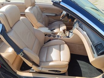 BMW 323CI - 17