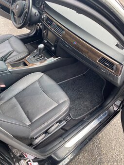 Bmw E90 - 17