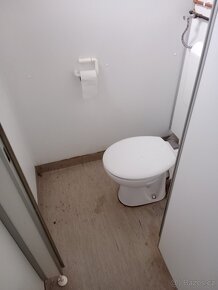 Sanitární stavební kontejner - použitý (109) - 17