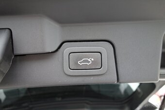 Range Rover Evoque 2.2TD4 110kW 4x4 Automat ČR - 17