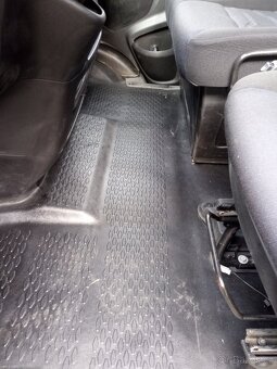 Iveco daily 35S16 7miestne - 17