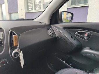 Hyundai iX35 2,0 CRDi 4WD + pneu - 17