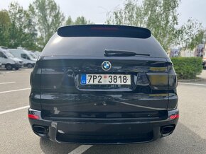 BMW X5 4.8 V8 - 17