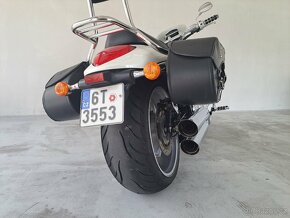 Suzuki Boulevard M109R VZR 1800 - 17
