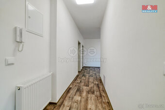 Prodej bytu 4+1, 121 m², Cheb, ul. Májová - 17