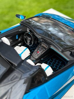 Make-Up - Lamborghini Aventador SVJ Roadster, 1:18 - 17