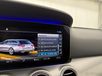 Mercedes-Benz Třídy E, 300De 9-G DPH 1-MAJ Plug-in - 17