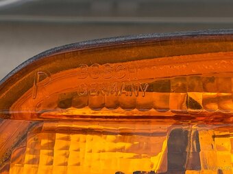 Mercedes W123 přední a zadní lampy Bosch nové - 17