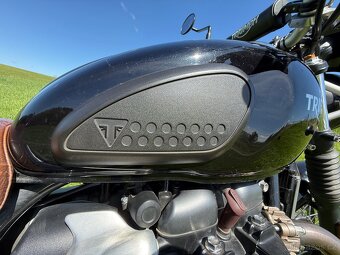 Exkluzivní Triumph Street Scrambler 900 - 17