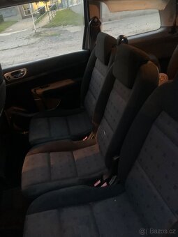Peugeot 307 SW 2.0 HDI Rok 2005. 7 místný. Klima. Tažné - 17
