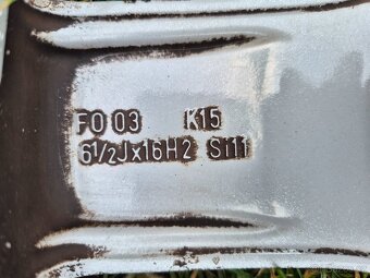 Kompletní zimní orig. Alu kola FORD - 205/55 R16 - 5x108 - 17
