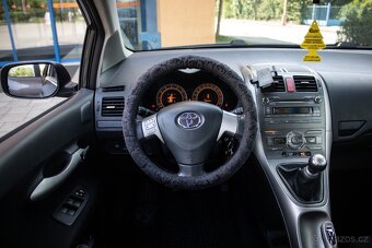 Toyota Auris 1.6 Dual VVT-i Terra Cool - 17