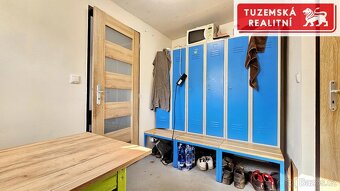 Sklady, výrobní dílny nebo propojené garážování ve Šternberk - 17