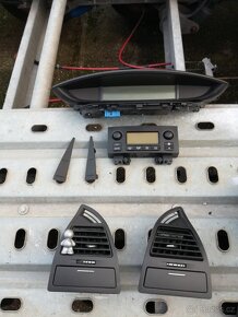 Citroen C4 Coupe 1.6 HDI 110 FAP LOEB - náhradní díly LEVNĚ - 17