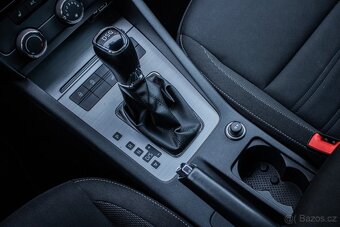 Škoda Octavia Combi 2.0 TDI Style DSG - 17