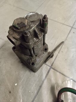 Zetor super 50 díly - 17