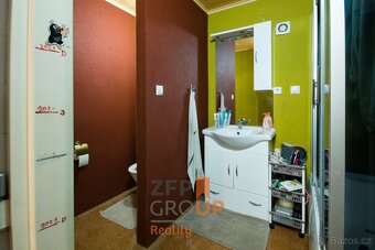 Prodej rodinného domu o rozloze 261 m², Slatina, ev.č. 00393 - 17