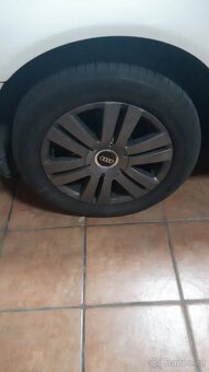 Stredové krytky - pukličky kolies AUDI. - 17