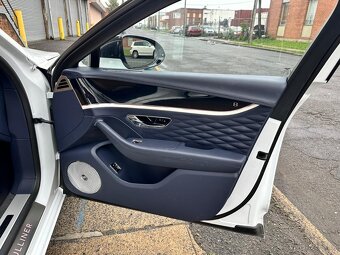 Bentley Flying Spur Mulliner  model 2024 Top max - 17