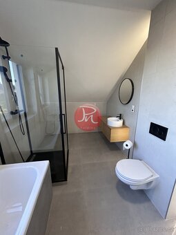 Pronájem novostavby rodinného domu 5+KK, 149 m², s pozemkem  - 17