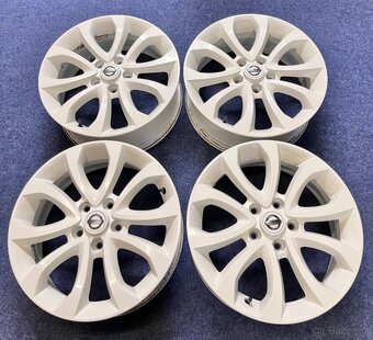 5x114,3 R17 originál alu Nissan Juke - ET 47 - 17