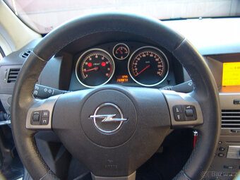Opel Astra H combi 1.6i 16V 77KW - 17