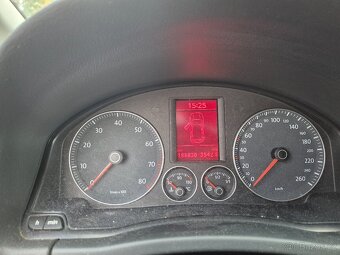 Prodám volkswagen golf V plus - 17