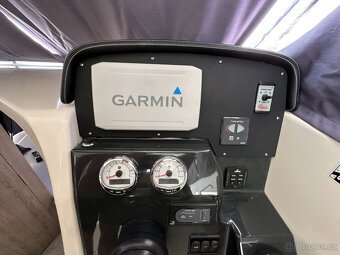 QUICKSILVER Activ 755 WEEKEND + MERCURY F 225 V6 EFI EXLPT D - 17