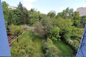 Prodej řadového rodinného domu 221 m2 + pozemek 229 m2, Prah - 17