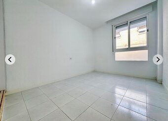 Na prodej Apartmán s garází u moře ve Španělsku - 17