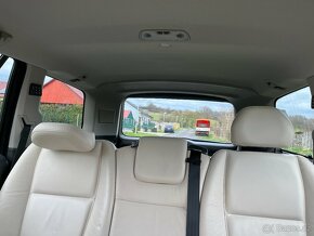 VOLVO XC90, 2.4 D5, manuál, 1 majitel, nová stk - 17