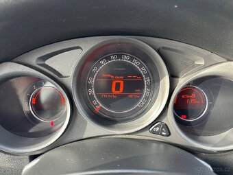 Citroen C4 1,6i 88kw (benzin) výbava Excllusive - 17