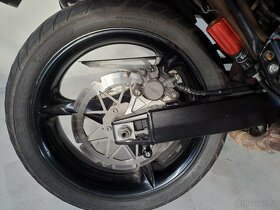 Suzuki DL 1000  V-Strom - 17