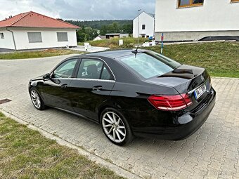 Mercedes-Benz E220 CDI - 17